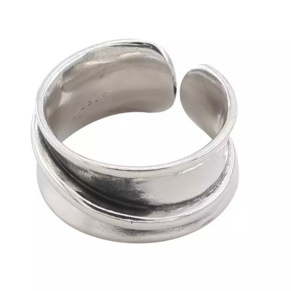 925 STERLING SILVER RING - Picture 3 of 7
